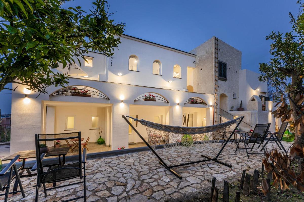Cala Cala Rooms,Restaurant & Farm Experience