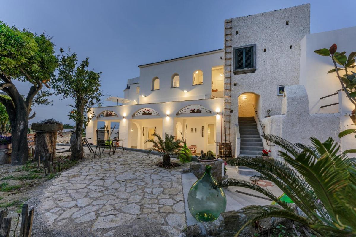 Cala Cala Rooms,Restaurant & Farm Experience