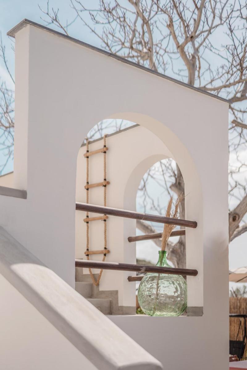 Cala Cala Rooms,Restaurant & Farm Experience