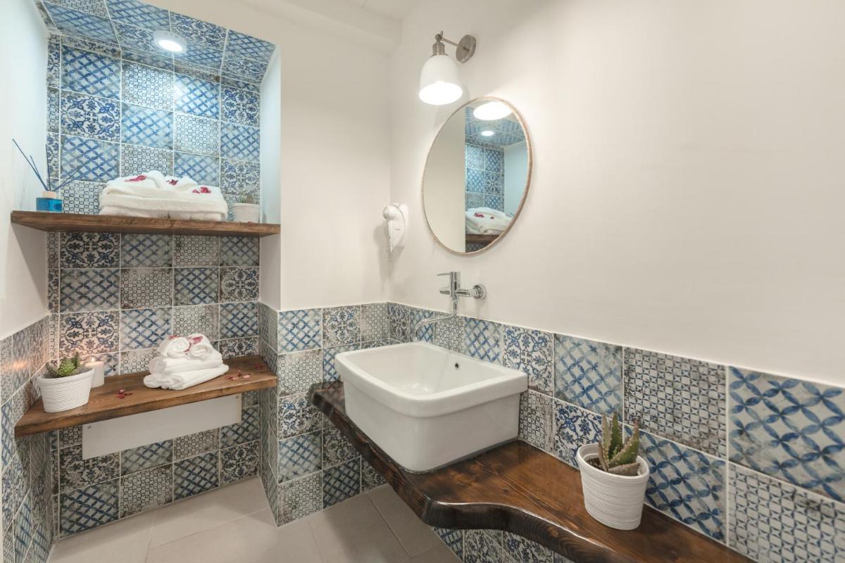 Cala Cala Rooms,Restaurant & Farm Experience