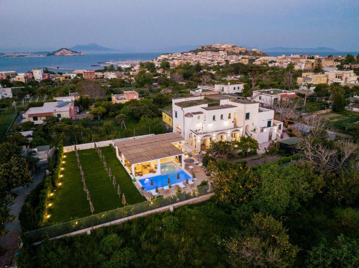 Cala Cala Rooms,Restaurant & Farm Experience