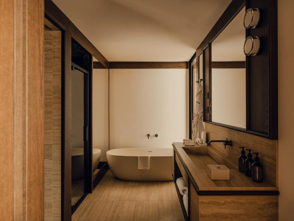 Aethos Hotel Monterosa