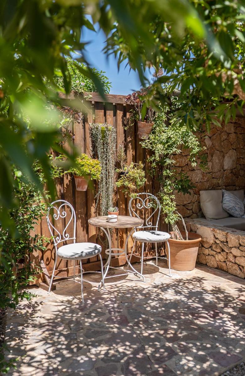 Can Aisha - Adults Only