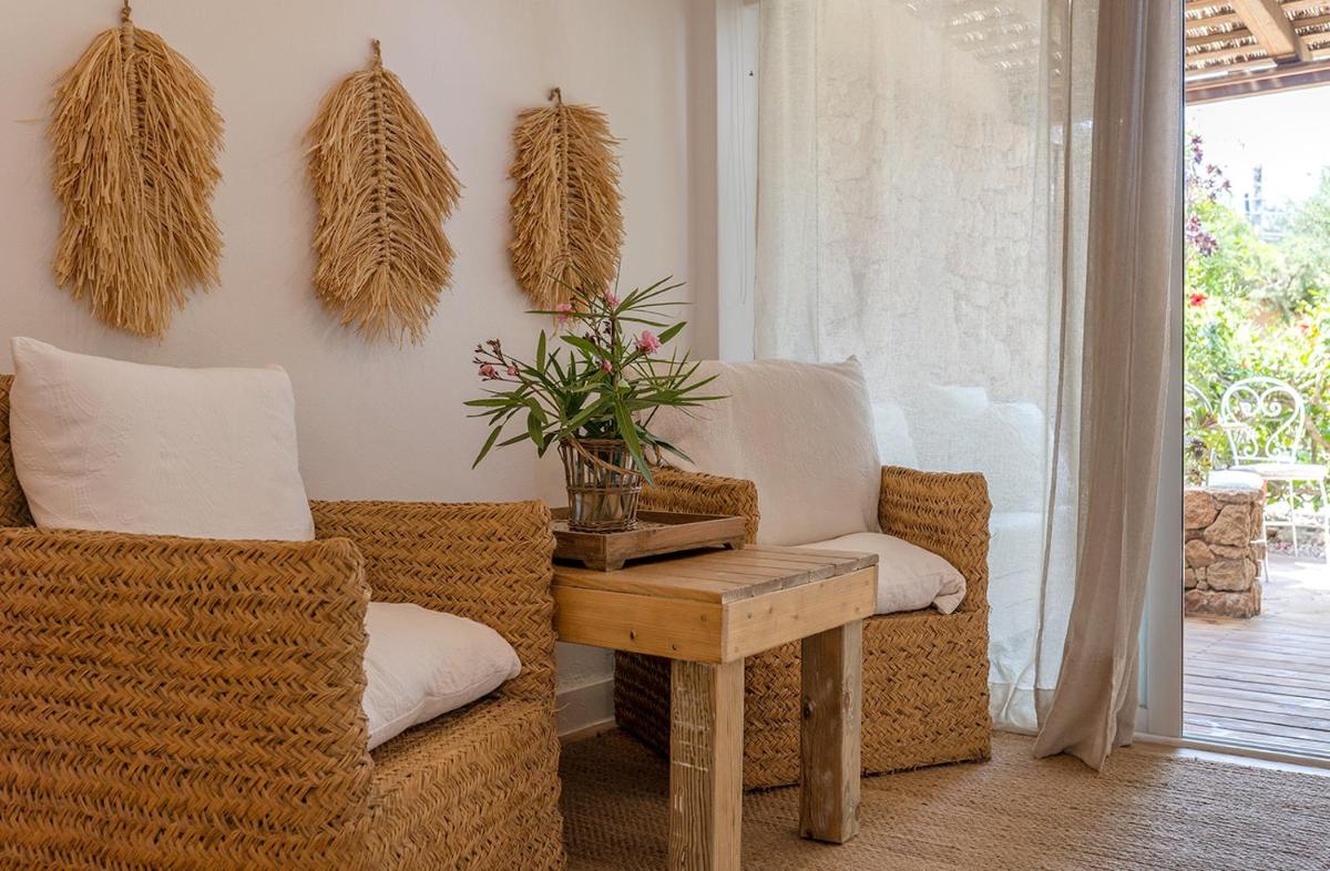 Can Aisha - Adults Only