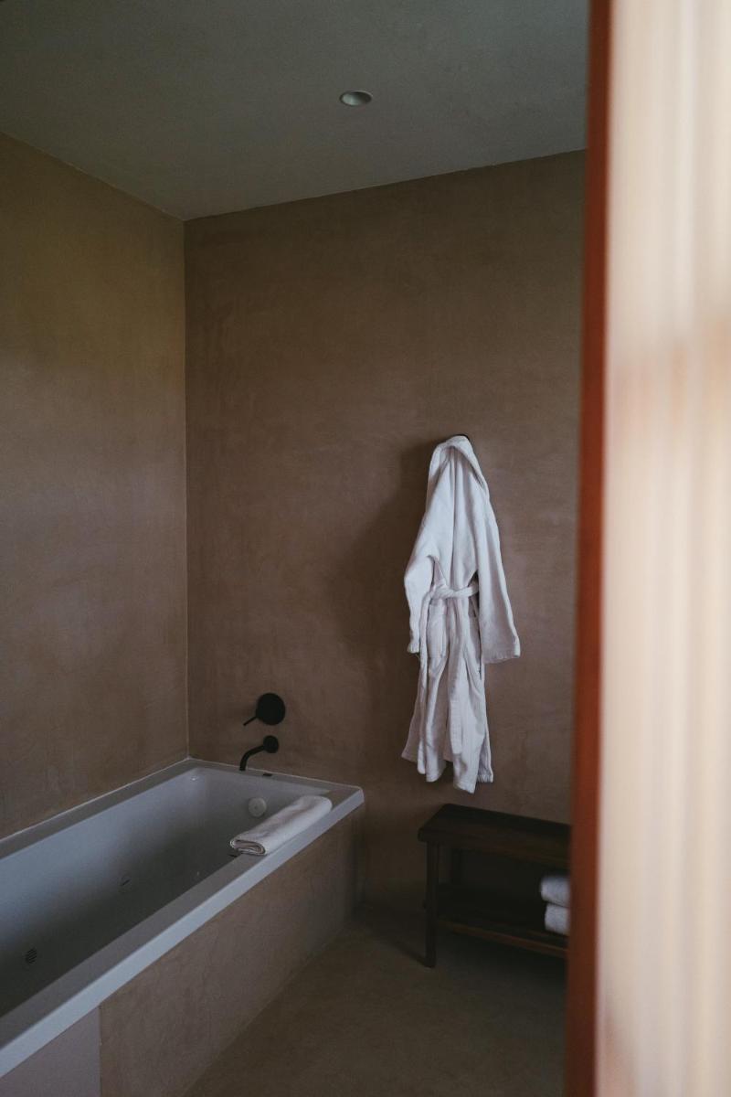 Can Arabí - Adults Only