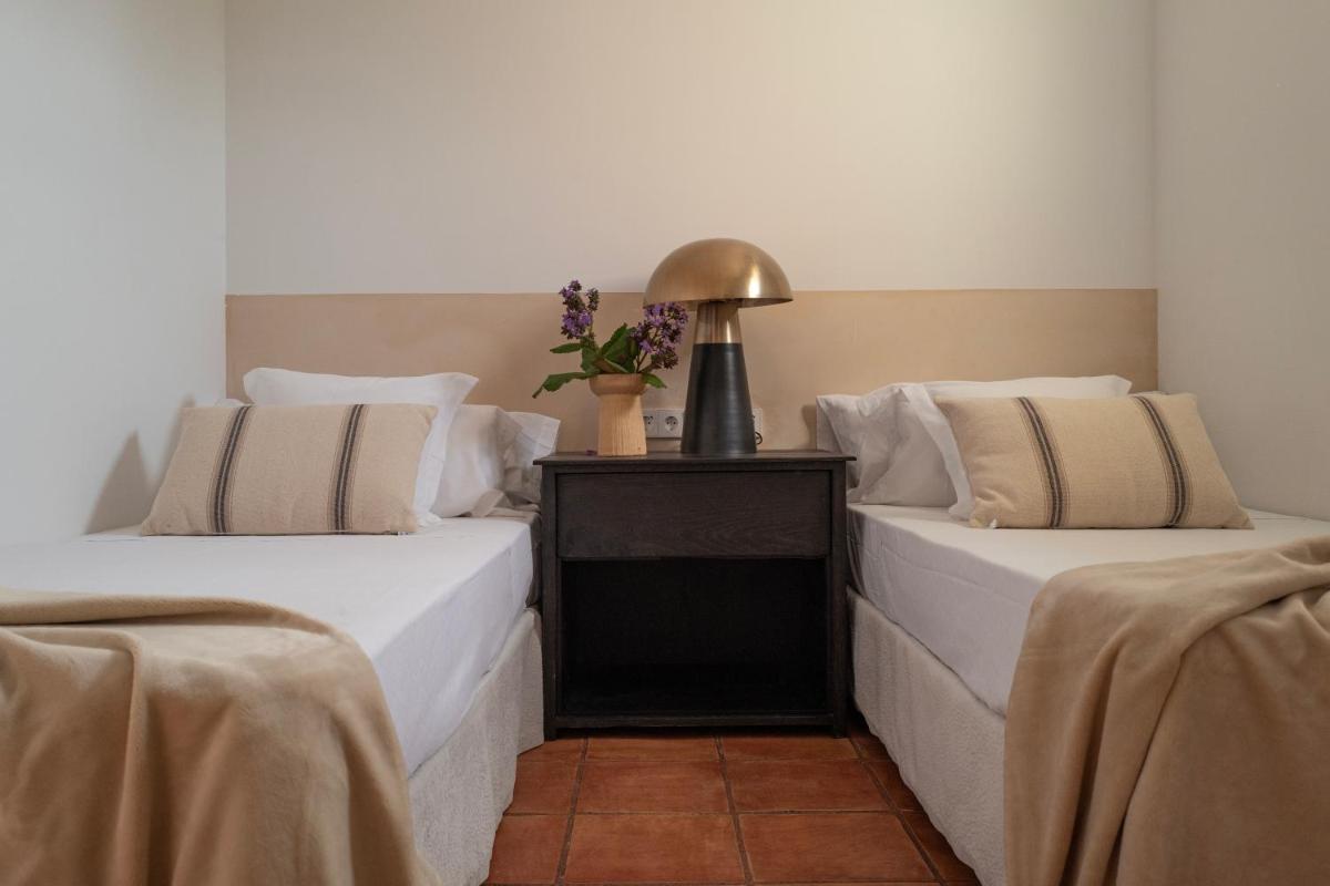 Can Arabí - Adults Only