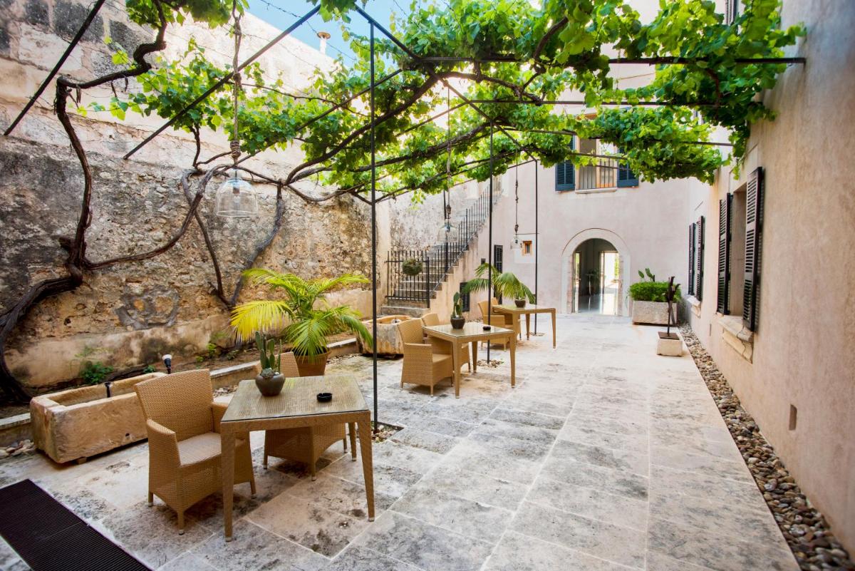 Hotel Ca'n Bonico