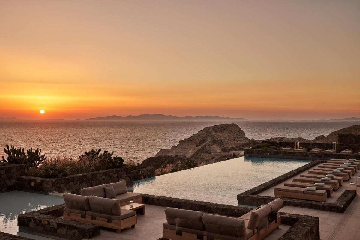 Canaves Epitome - Small Luxury Hotels of the World