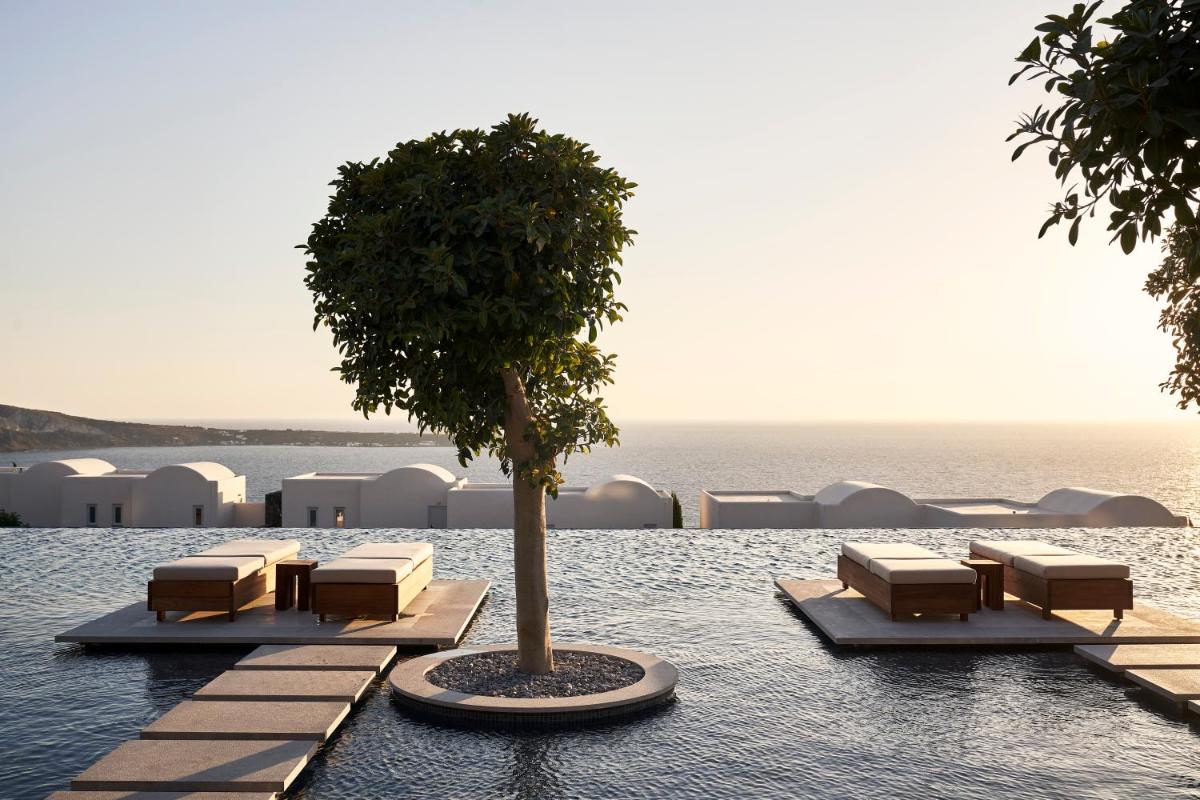 Canaves Epitome - Small Luxury Hotels of the World