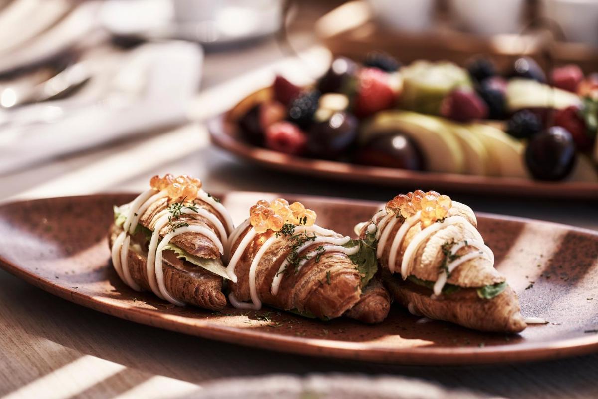 Canaves Epitome - Small Luxury Hotels of the World