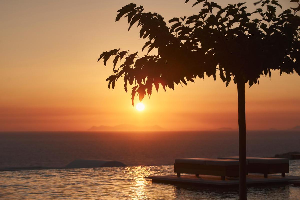 Canaves Epitome - Small Luxury Hotels of the World