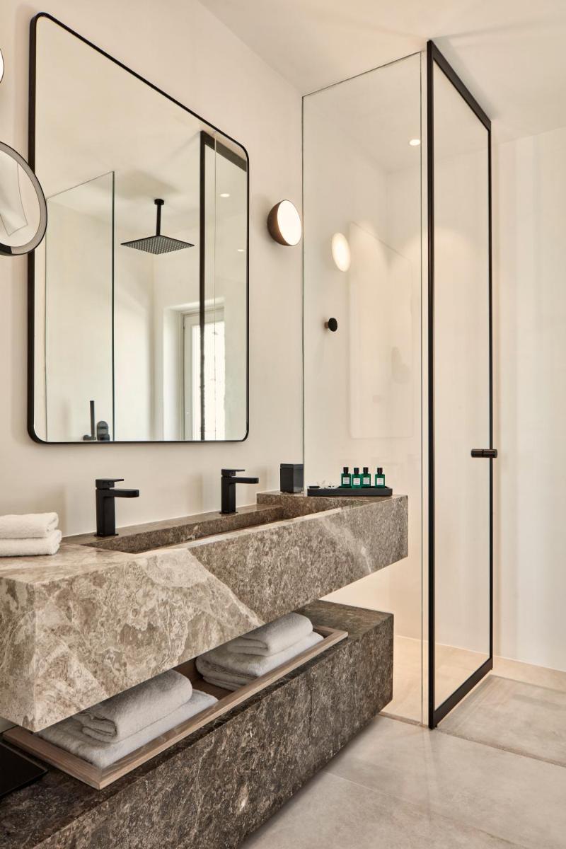 Canaves Epitome - Small Luxury Hotels of the World