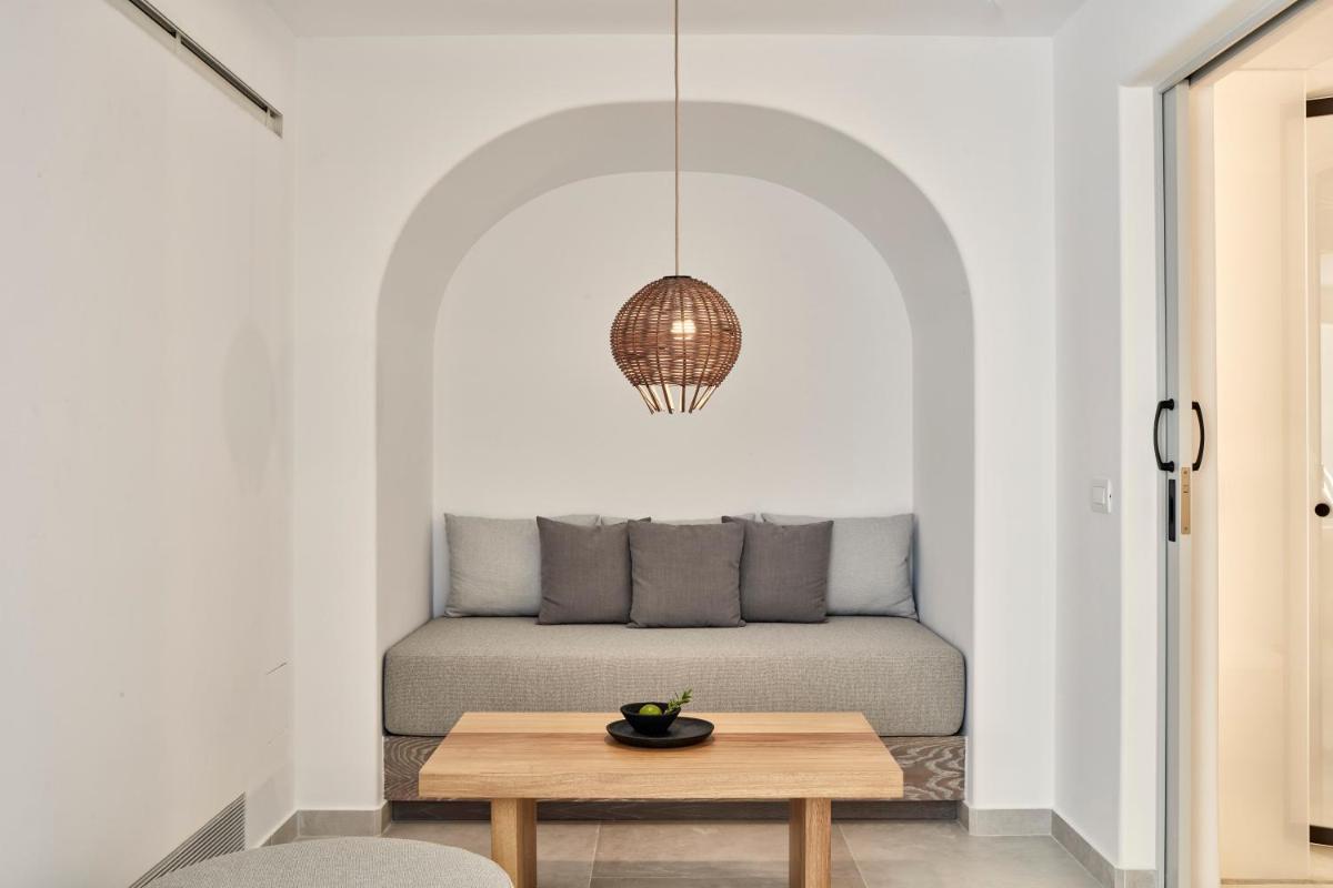 Canaves Epitome - Small Luxury Hotels of the World