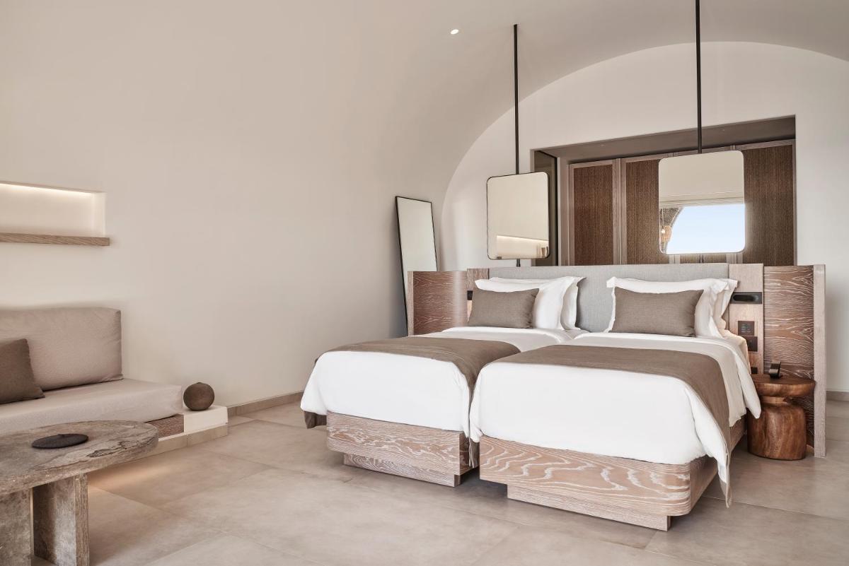 Canaves Epitome - Small Luxury Hotels of the World