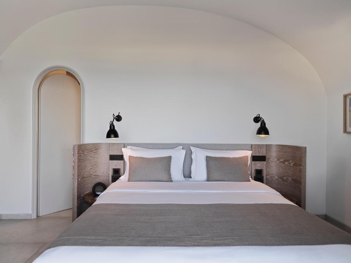 Canaves Epitome - Small Luxury Hotels of the World