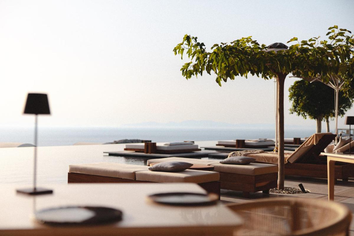 Canaves Epitome - Small Luxury Hotels of the World