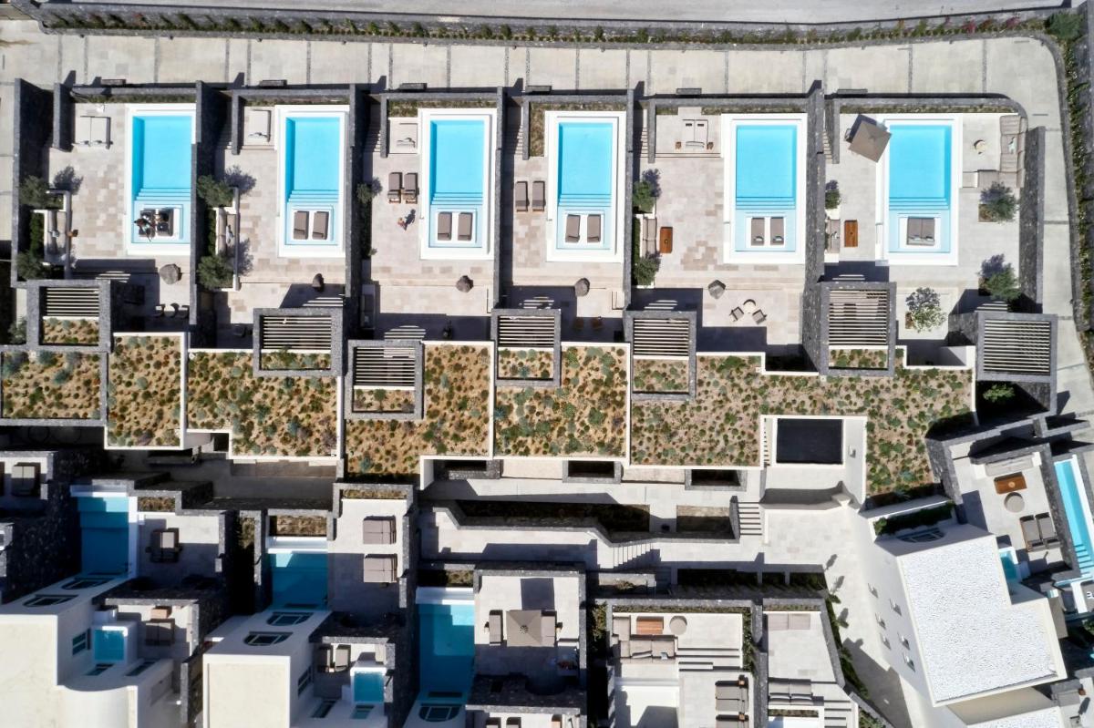 Canaves Epitome - Small Luxury Hotels of the World