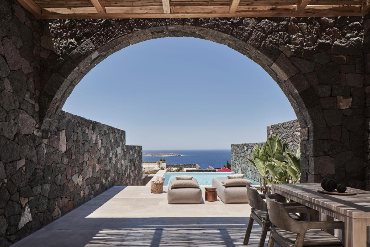 Canaves Epitome - Small Luxury Hotels of the World