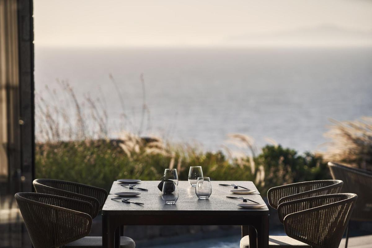 Canaves Epitome - Small Luxury Hotels of the World