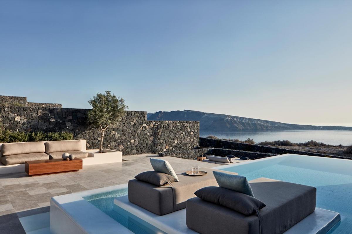 Canaves Epitome - Small Luxury Hotels of the World