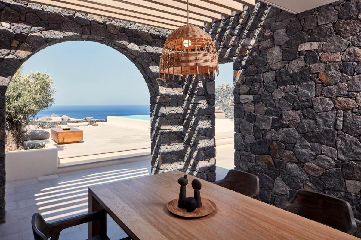 Canaves Epitome - Small Luxury Hotels of the World