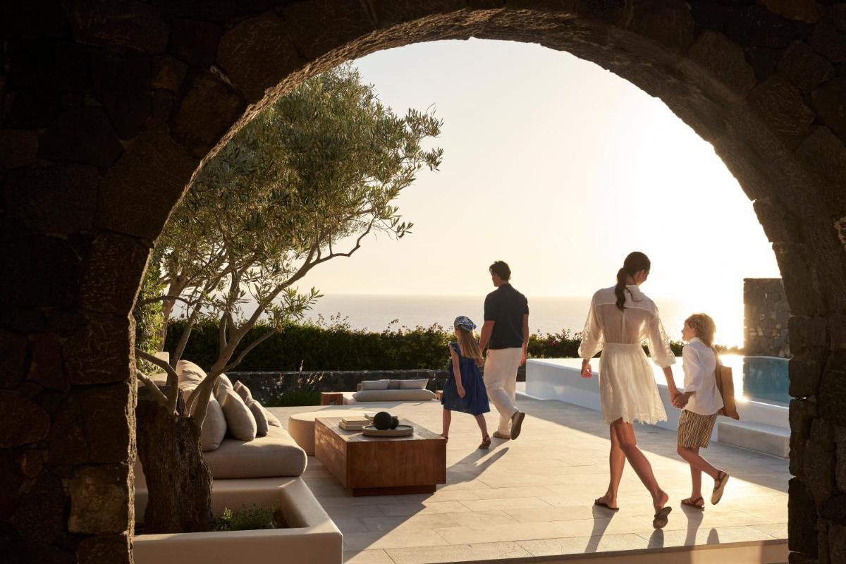 Canaves Epitome - Small Luxury Hotels of the World