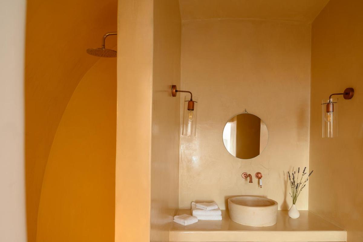 Gaia Suites