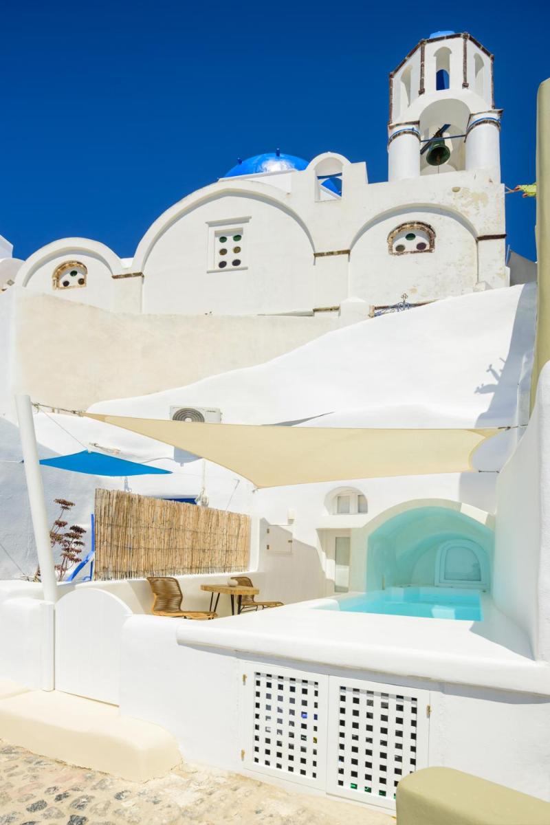 Gaia Suites