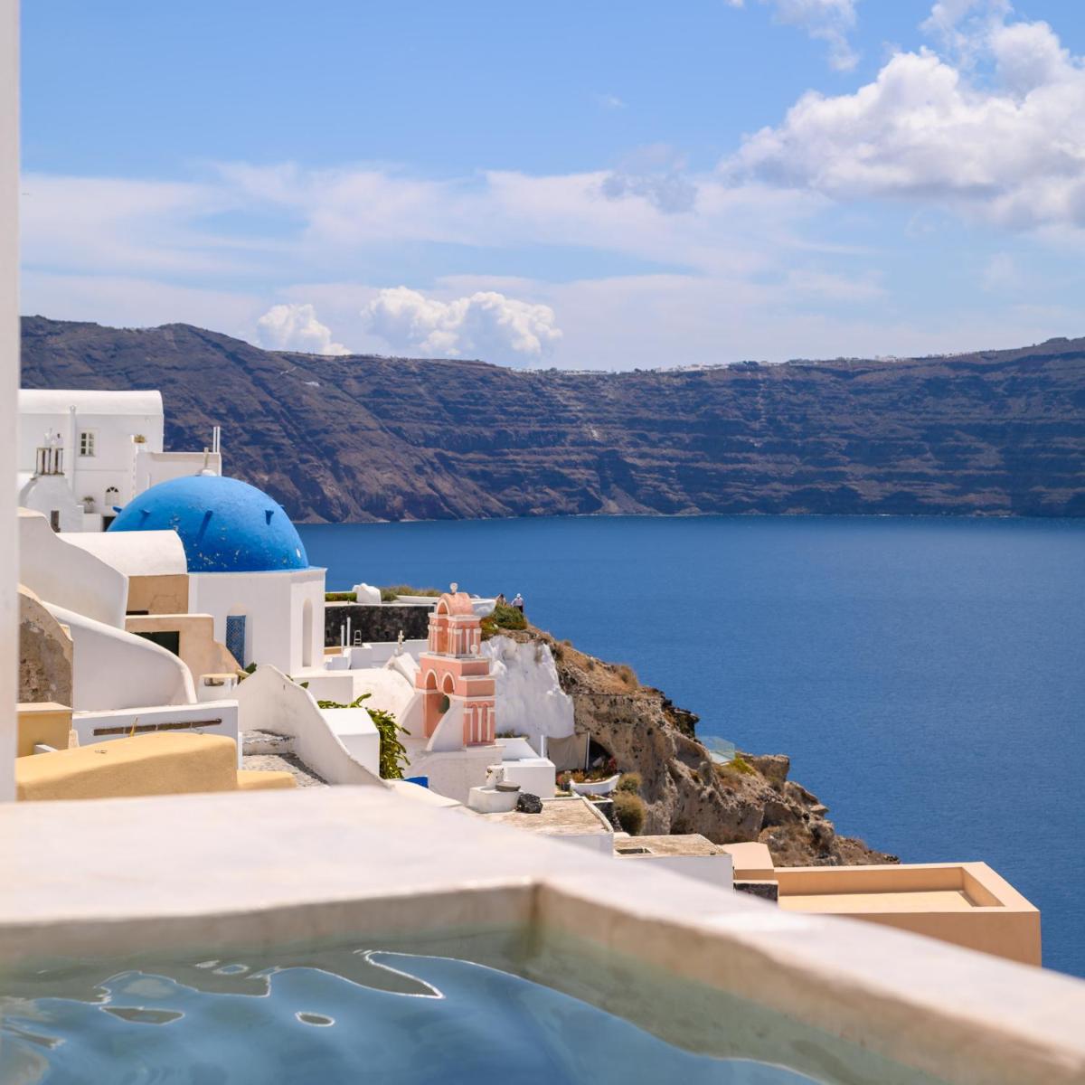Gaia Suites