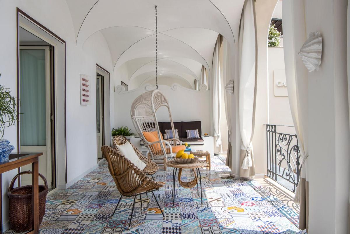Capri Tiberio Palace - The Leading Hotels of the World