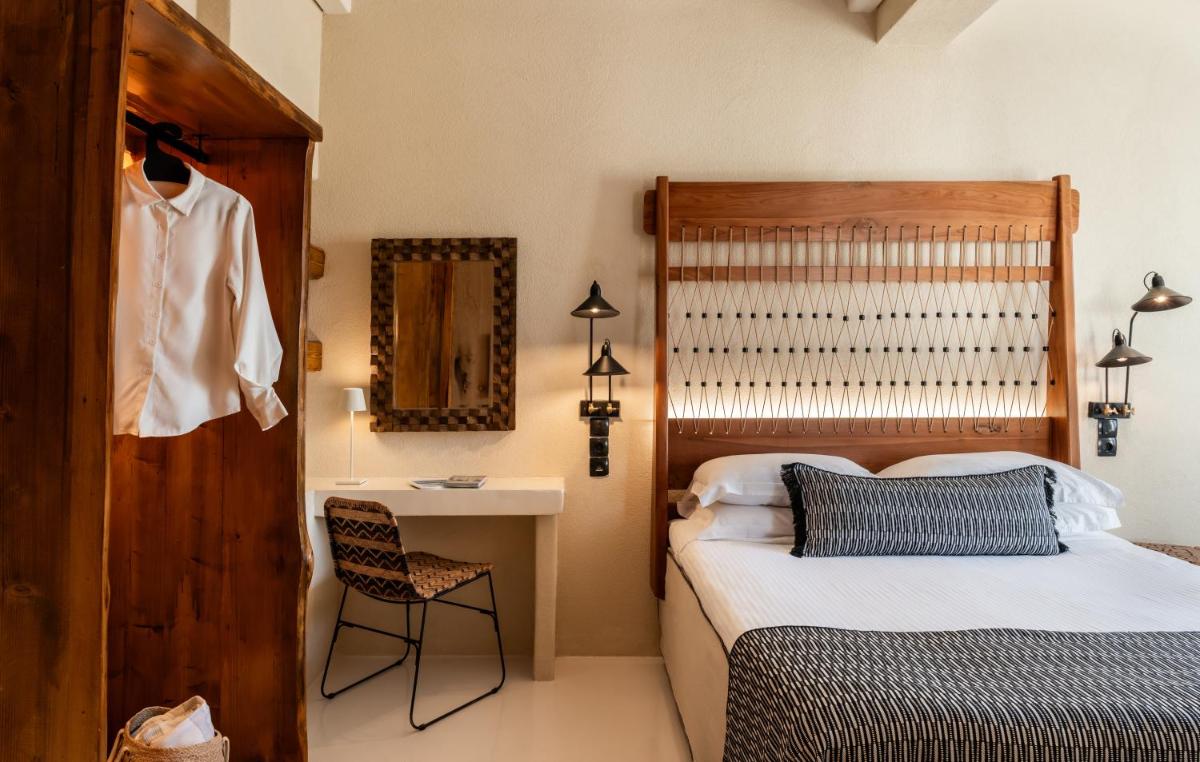Captain Zeppos