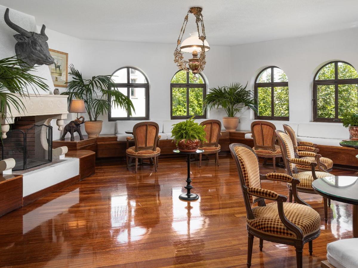 Caramel, A Grecotel Resort to Live