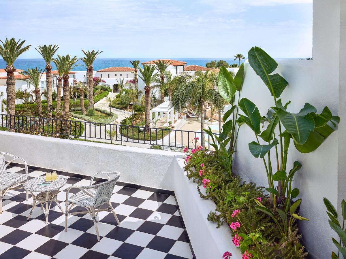 Caramel, A Grecotel Resort to Live