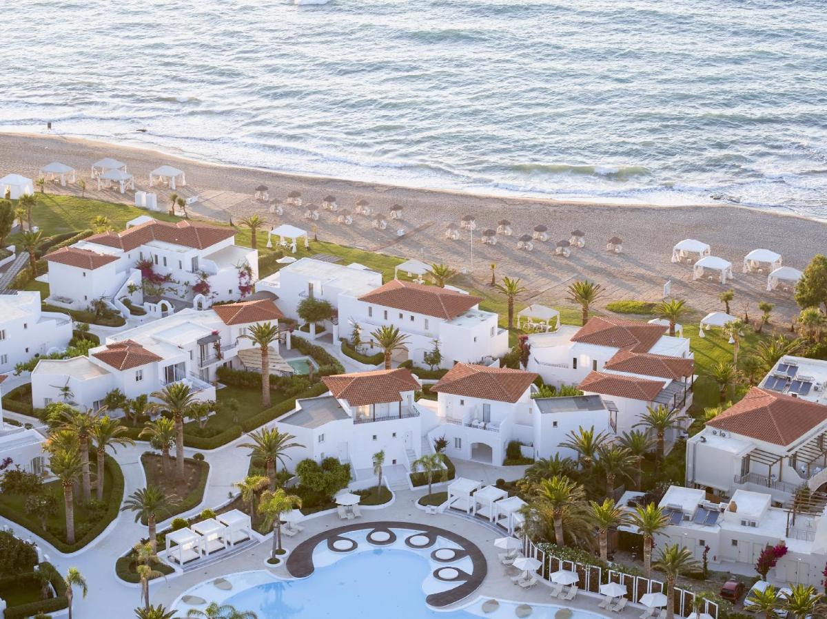 Caramel, A Resort to Live