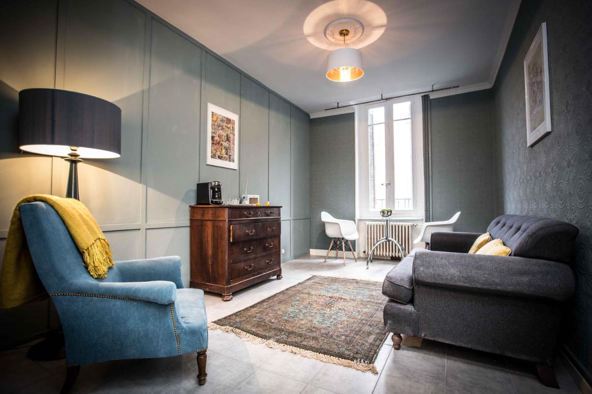 Carcassonne Townhouse