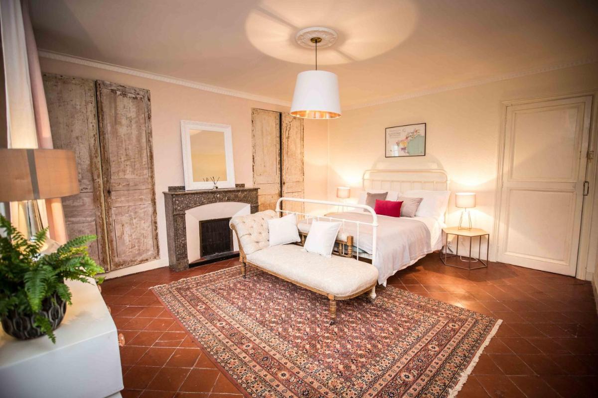 Carcassonne Townhouse