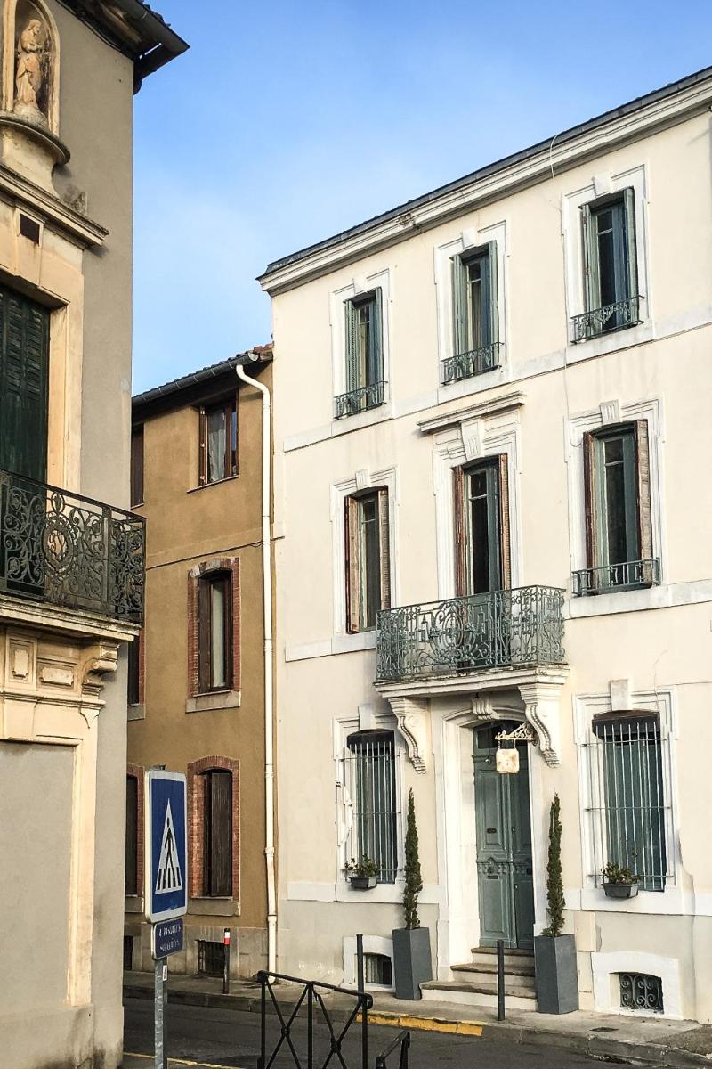 Carcassonne Townhouse