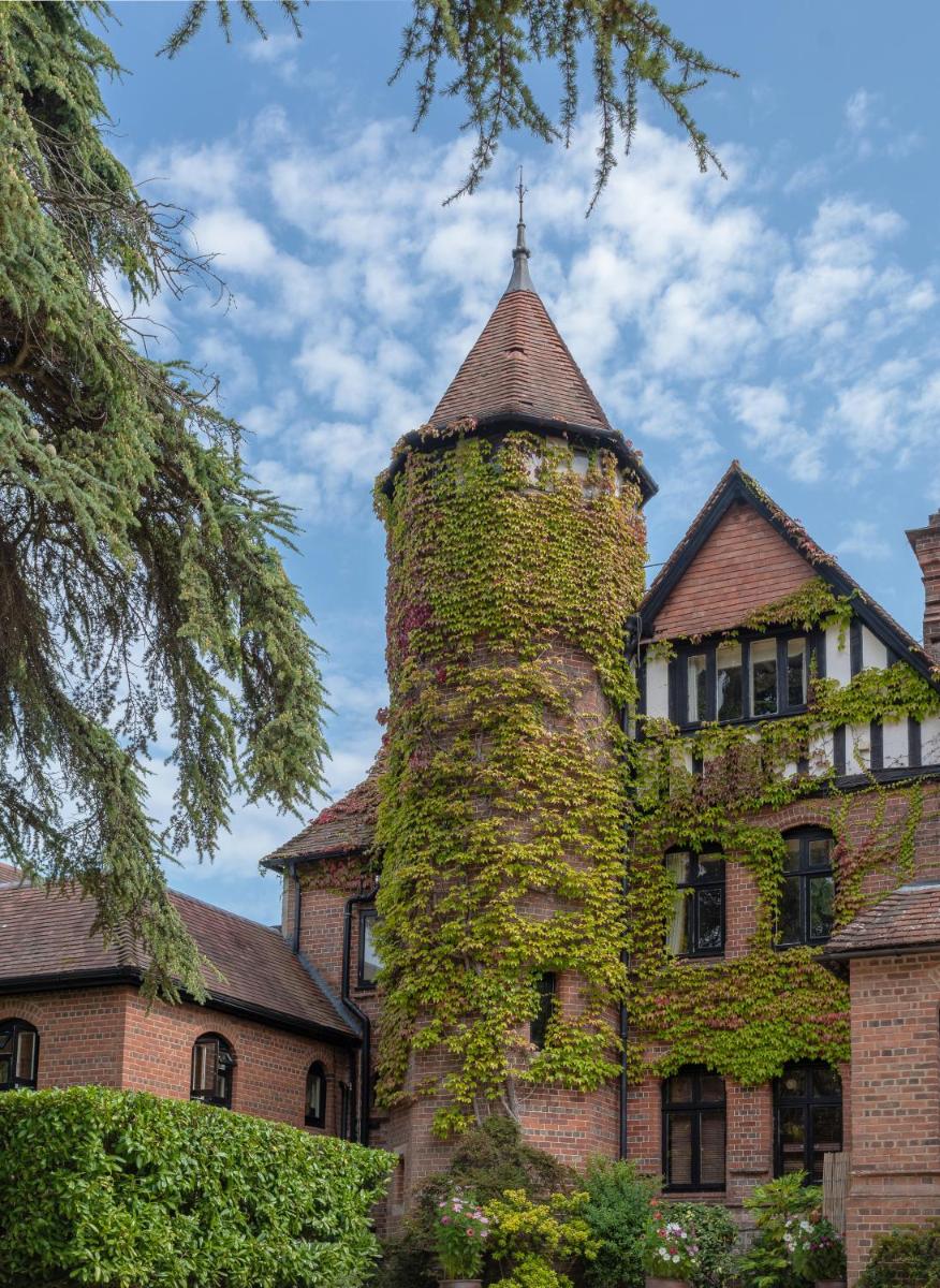 Careys Manor Hotel & SenSpa