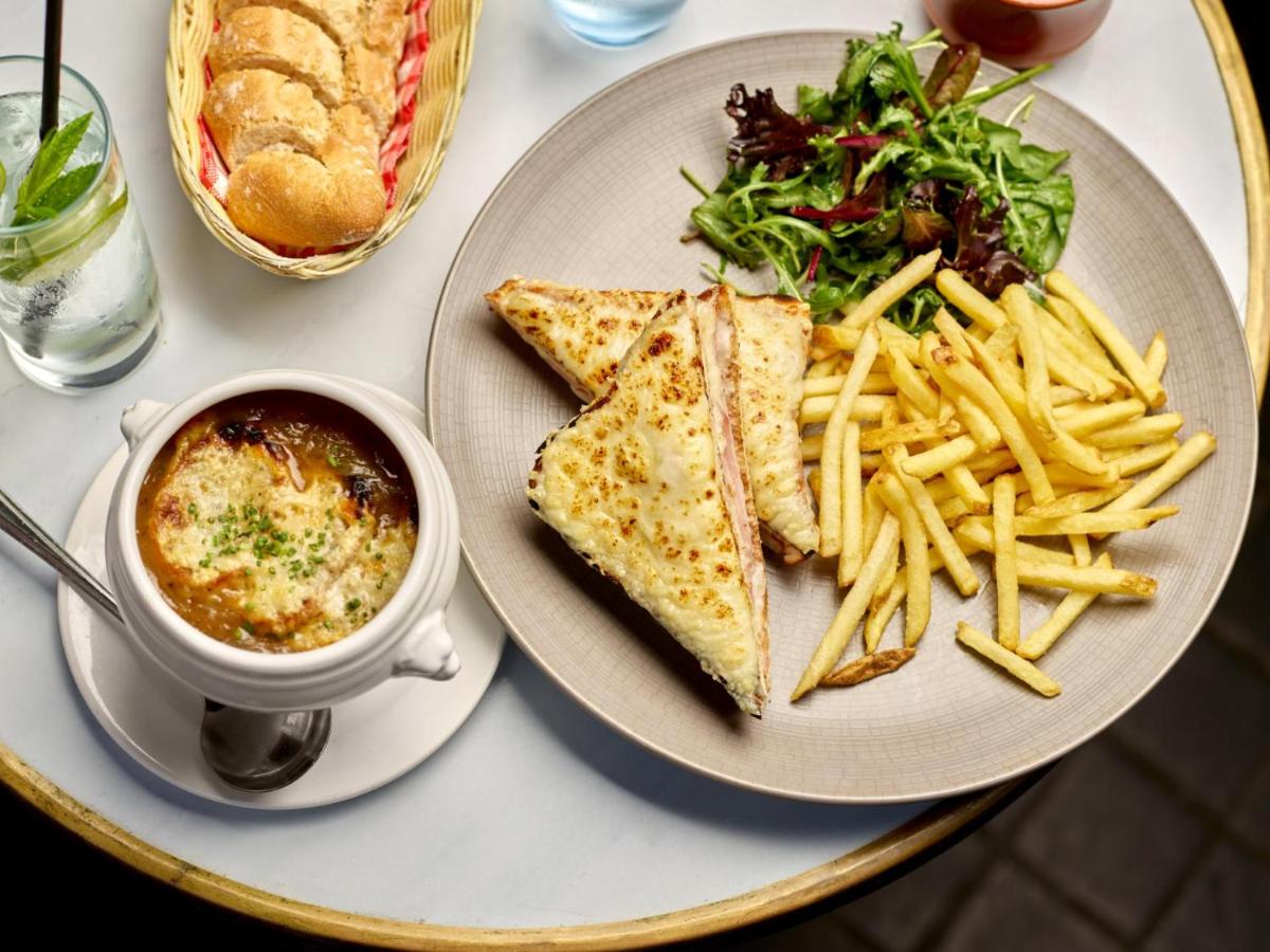 Careys Manor Hotel & SenSpa