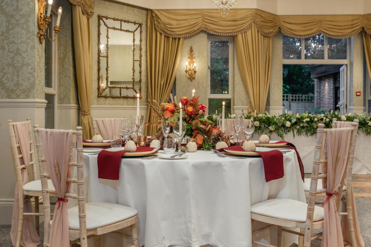 Careys Manor Hotel & SenSpa