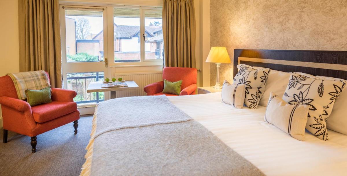Careys Manor Hotel & SenSpa