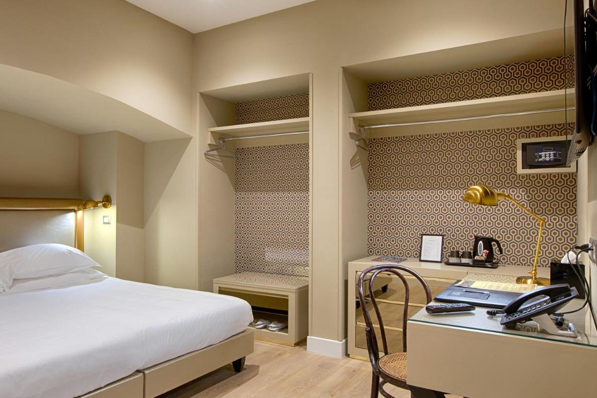 Caruso Place Luxury Rooms & Suites