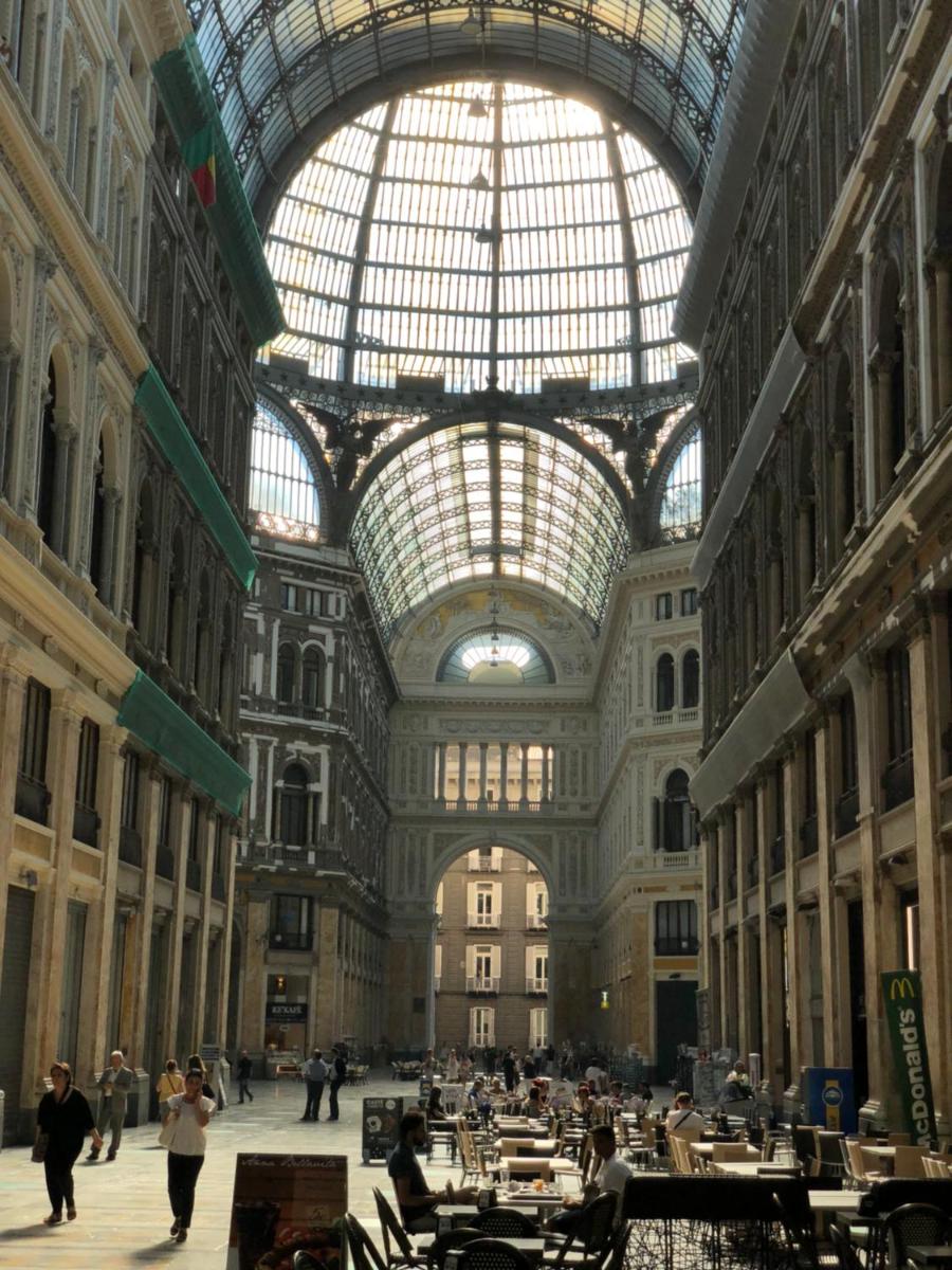 Caruso Place Luxury Rooms & Suites