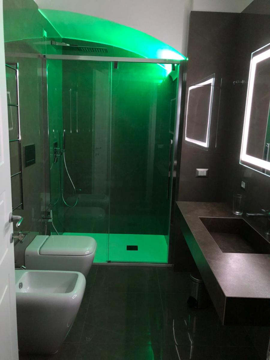 Caruso Place Luxury Rooms & Suites