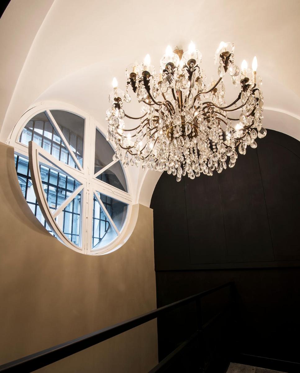 Caruso Place Luxury Rooms & Suites