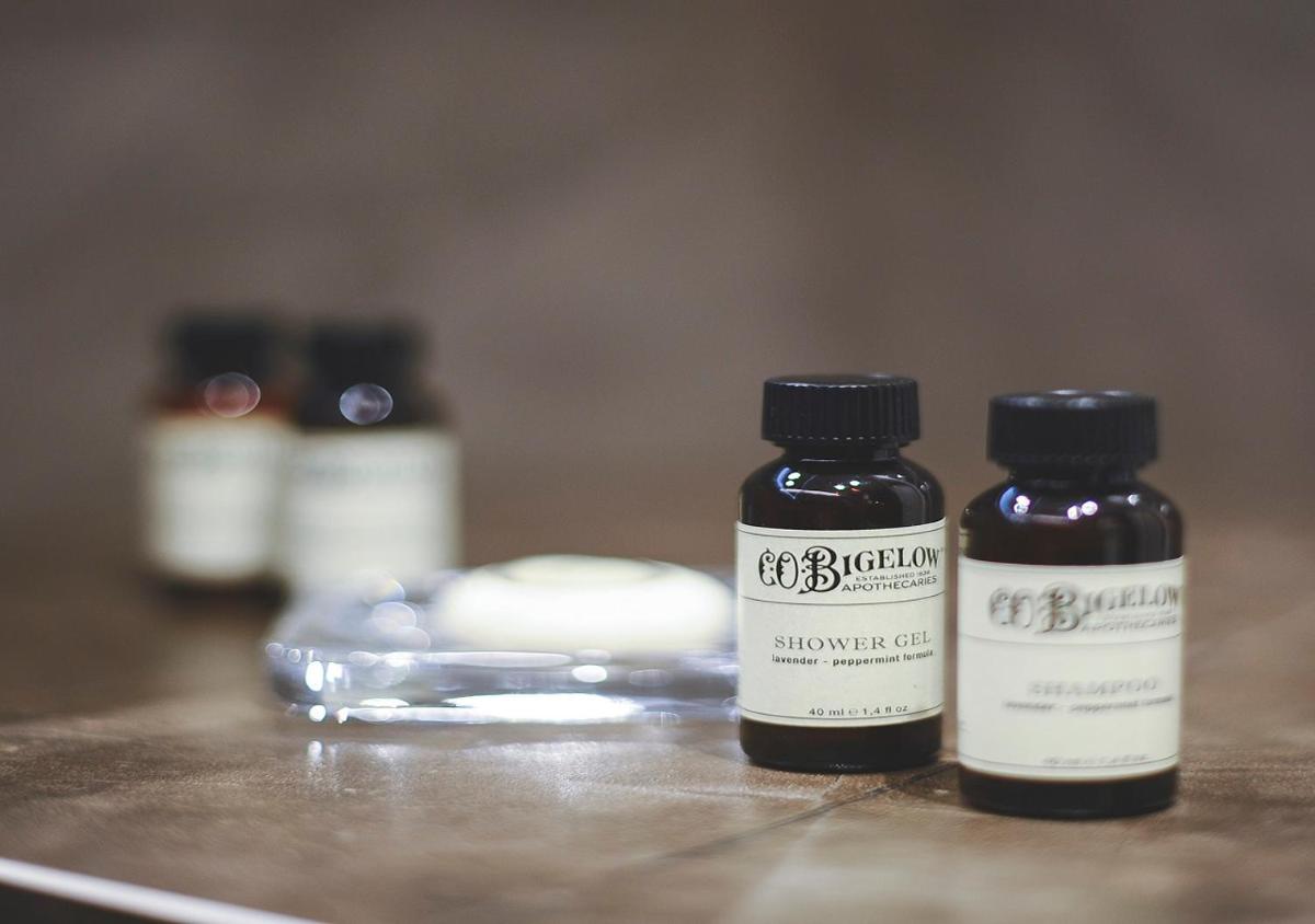 Caruso Place Luxury Rooms & Suites