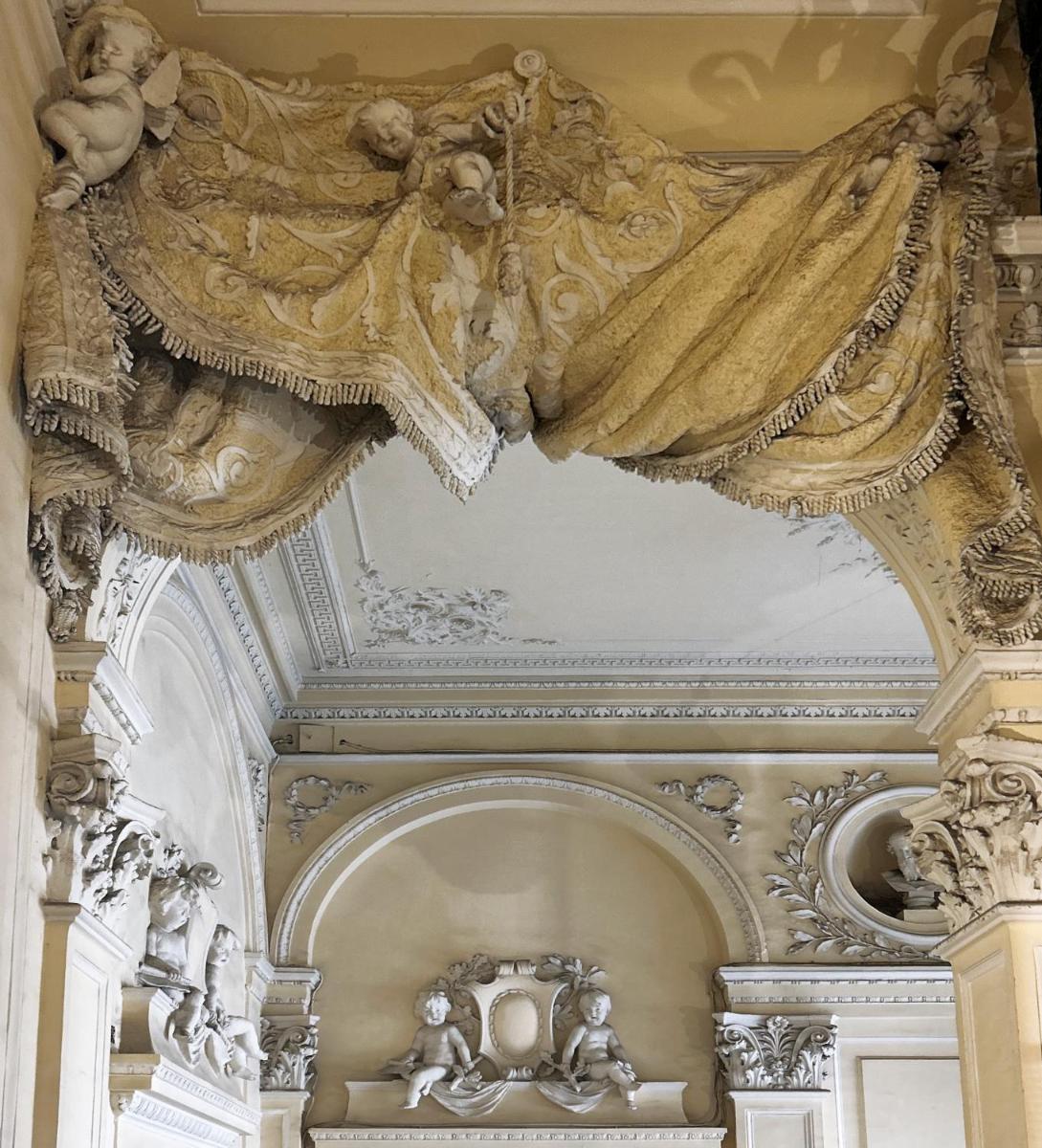 Caruso Place Luxury Rooms & Suites