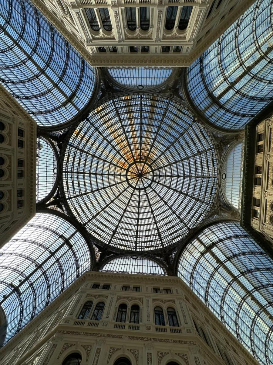 Caruso Place Luxury Rooms & Suites