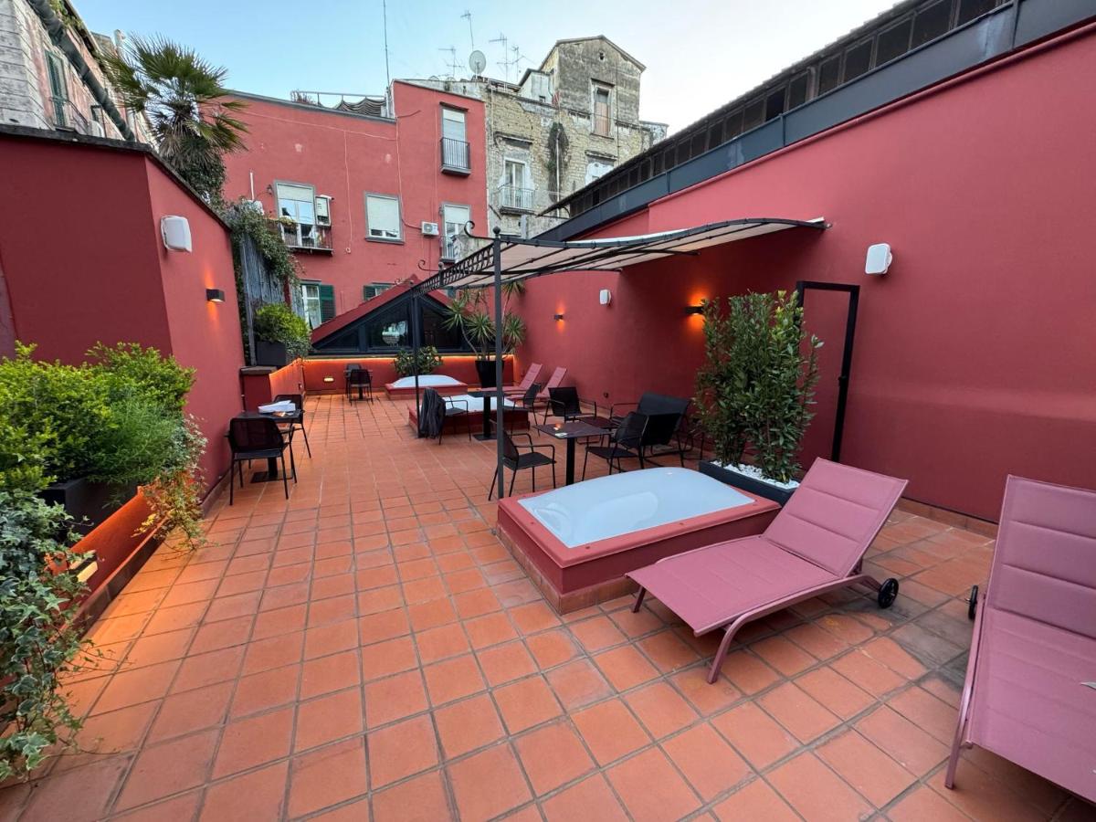 Caruso Place Luxury Rooms & Suites