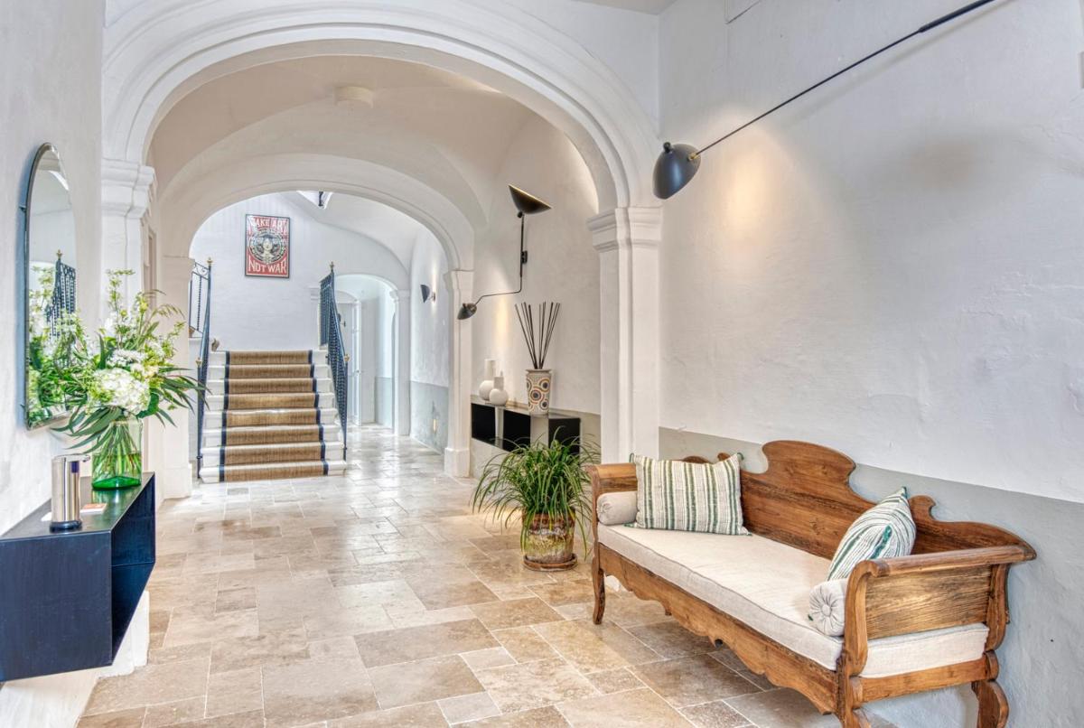 Can Alberti 1740 Boutique Hotel